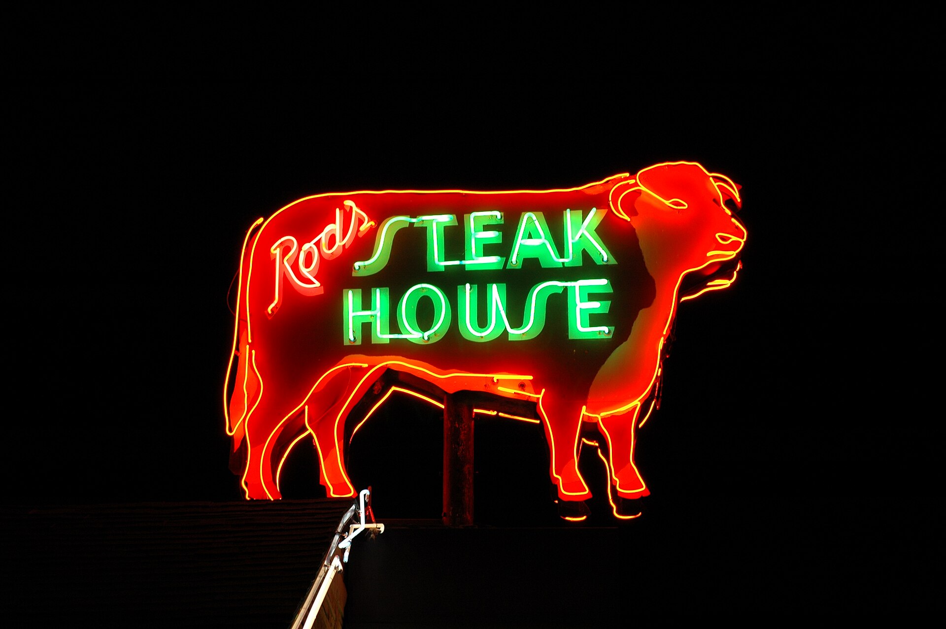 Rod's Steakhouse building and sign on Route 66 in Williams, Arizona, photographed in 2005